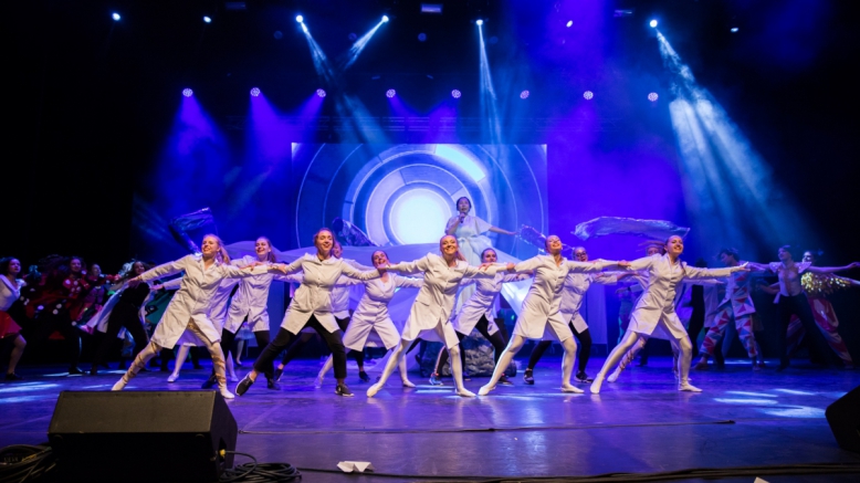 Приглашаем на поэтический вечер "Подарок Петербургу"