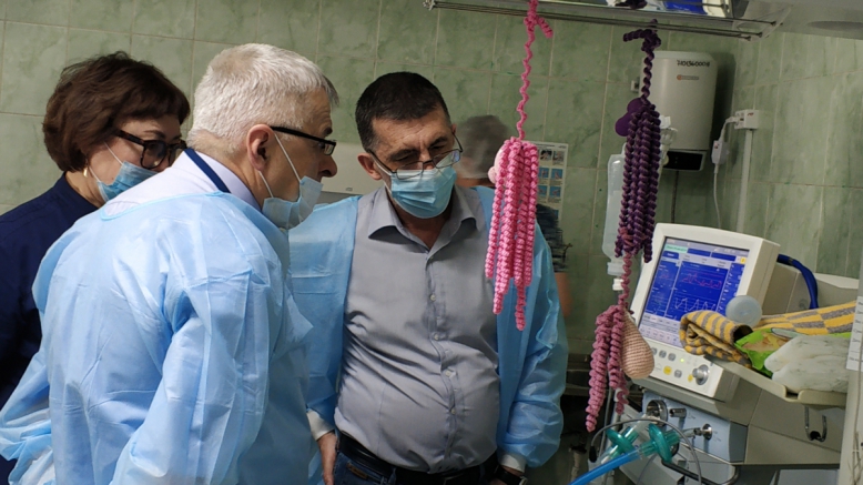 Педиатрический университет забирает на лечение пациента из Бурятии 13