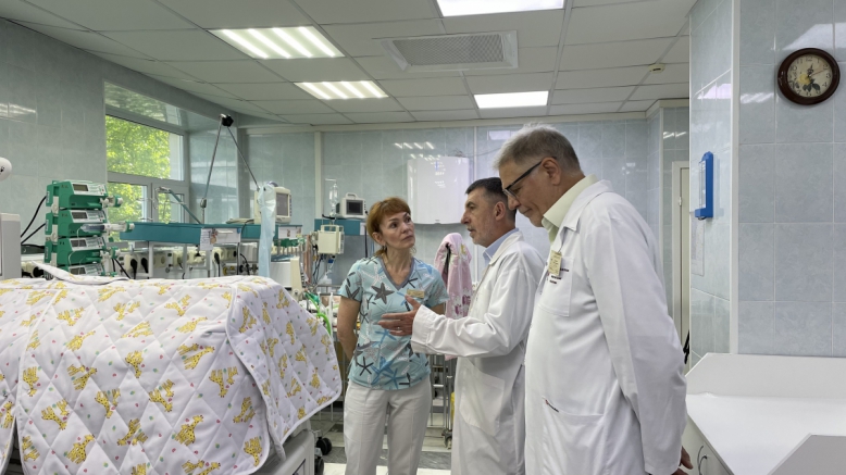 За взаимодействием между федеральными и региональными клиниками стоит здоровье каждого пациента 10