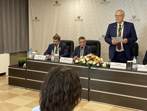 Специалисты СПбГПМУ посетили конференцию инфекционистов в Сыктывкаре 1