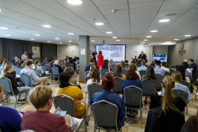 Специалисты СПбГПМУ посетили конференцию инфекционистов в Сыктывкаре 4