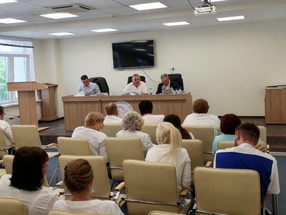 Дмитрий Иванов: в России нет дефицита импортных лекарств для младенцев