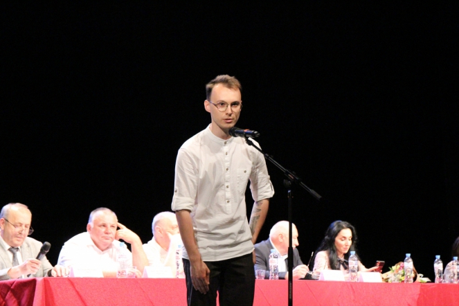 Вручение дипломов: фоторепортаж 41