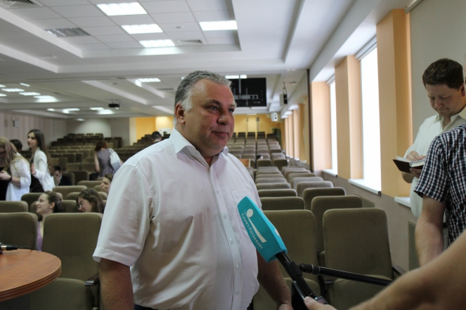 Ординаторы Педиатрического университета получили долгожданные дипломы 8