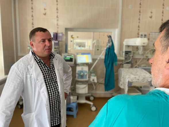 Не проверящие, а партнеры: специалисты СПбГПМУ помогают улучшать качество оказания помощи детям Тюмени 8