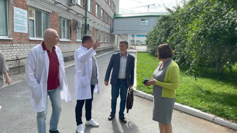 Не проверящие, а партнеры: специалисты СПбГПМУ помогают улучшать качество оказания помощи детям Тюмени 14