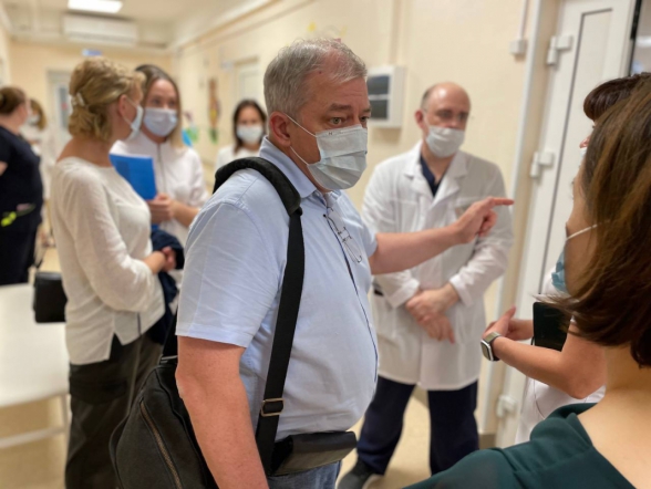 Не проверящие, а партнеры: специалисты СПбГПМУ помогают улучшать качество оказания помощи детям Тюмени 31