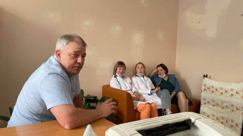 Не проверящие, а партнеры: специалисты СПбГПМУ помогают улучшать качество оказания помощи детям Тюмени 37