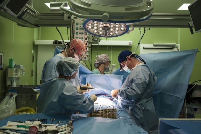 Материнское сердце: мама маленькой пациентки о мининвазивной операции