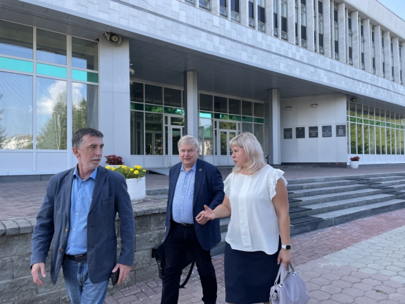 Работа медиков Томска в другом ракурсе: эксперты НМИЦ СПбГПМУ оценили педиатрическую службу региона 14