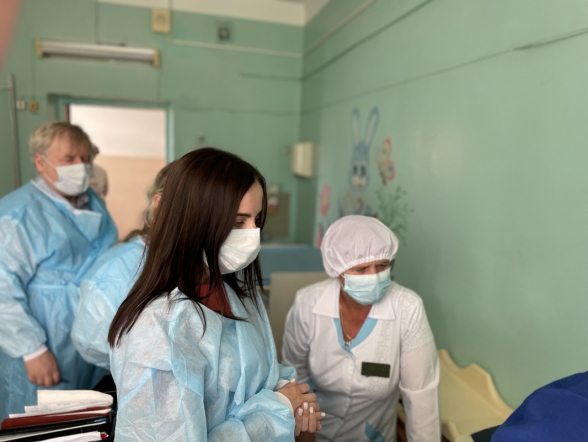 Системная работа на благо здоровья каждого ребенка: эксперты СПбГПМУ провели аудит медучреждений Омской области 3