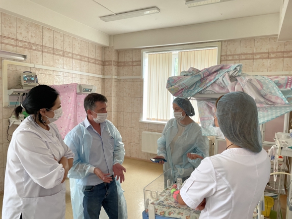 Системная работа на благо здоровья каждого ребенка: эксперты СПбГПМУ провели аудит медучреждений Омской области 57