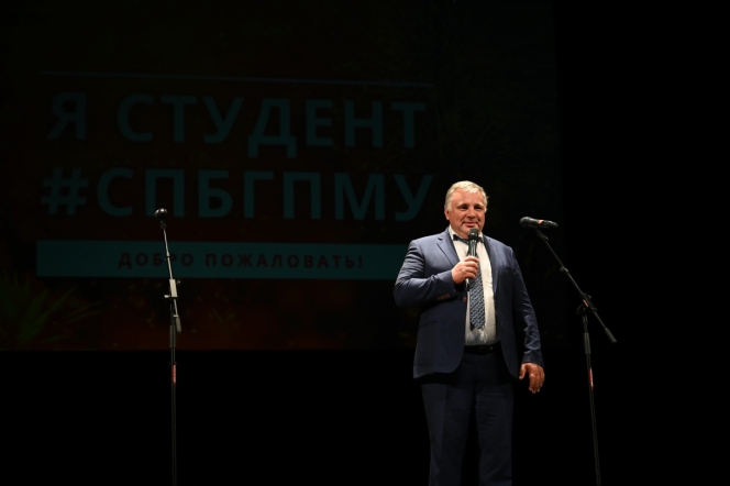 В Педиатрическом университете прошёл день первокурсника 16