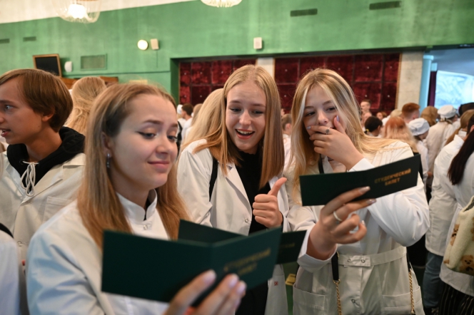 В Педиатрическом университете прошёл день первокурсника 30