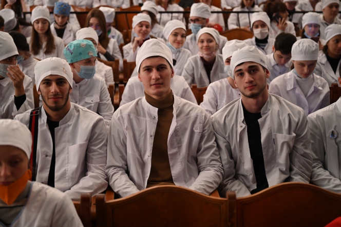 В Педиатрическом университете прошёл день первокурсника 47