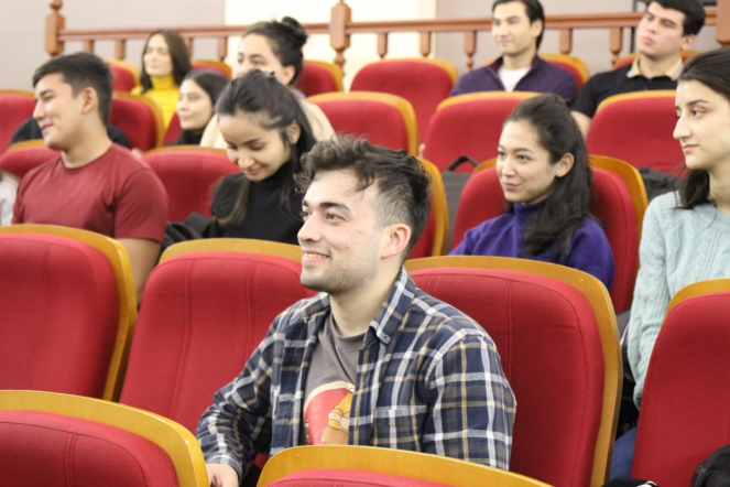 35 студентов из Узбекистана начали учебу в СПбГПМУ 7