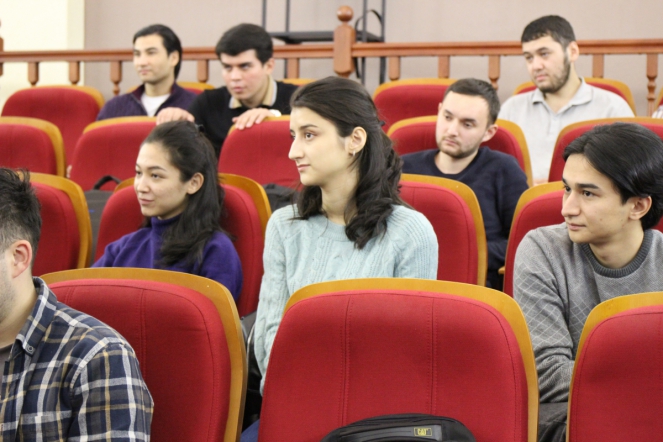 35 студентов из Узбекистана начали учебу в СПбГПМУ 8