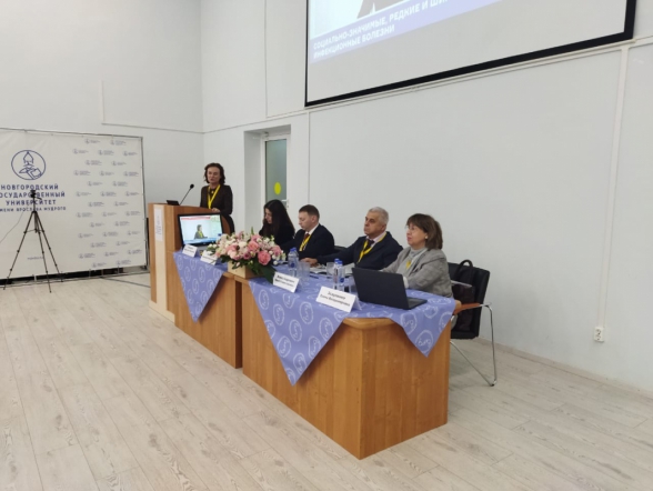 Специалисты СПбГПМУ приняли участие в научной конференции в Новгороде