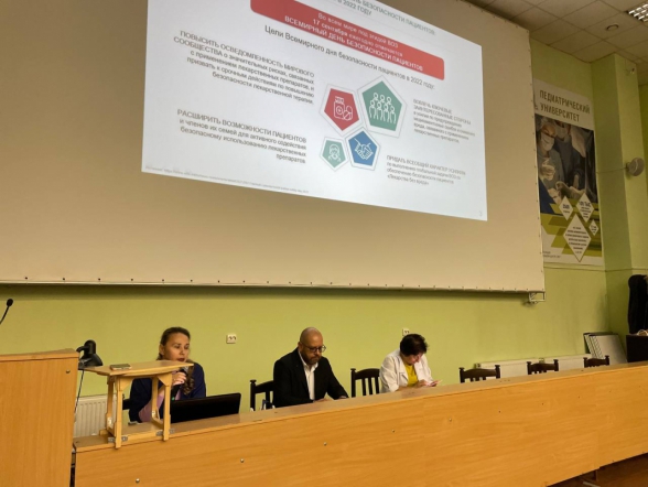 В Педиатрическом университете прочитали лекцию о лекарственной безопасности 4
