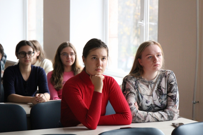 В Педиатрическом университете прошло заседание журнального клуба