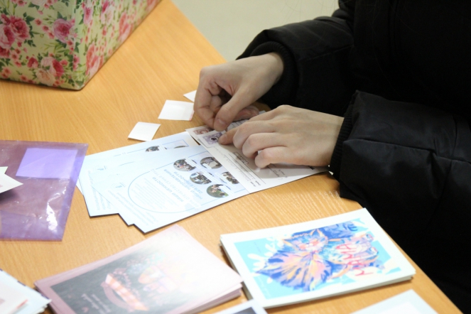 Студенты СПбГПМУ провели акцию ко Дню матери 4