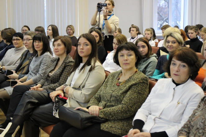 В Северной столице определили будущее педиатрии 42