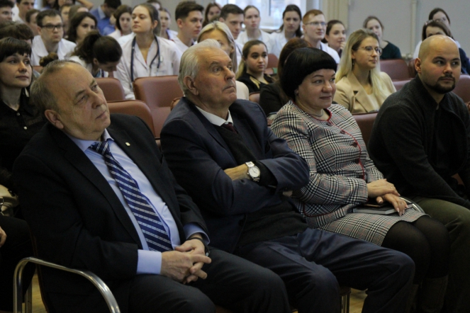 В Северной столице определили будущее педиатрии 54