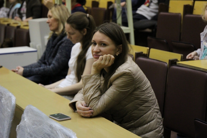 Ученики музыкальной школы №7 Выборгского района провели концерт для пациентов эндокринологического отделения Педиатрического университета 14