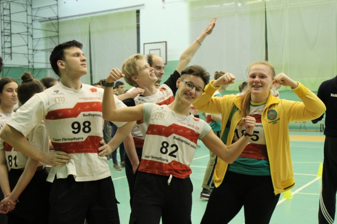 Студенты Педиатрического университета сдали нормативы Всероссийского физкультурно-спортивного комплекса «Готов к труду и обороне» 33