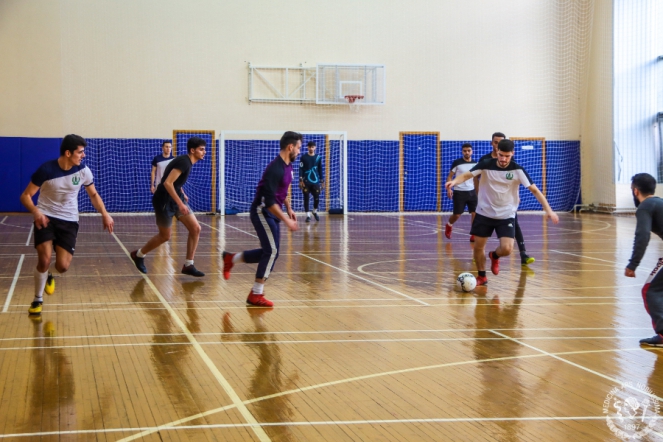 Команда СПбГПМУ - серебряный призер турнира по мини-футболу среди иностранных обучающихся 5