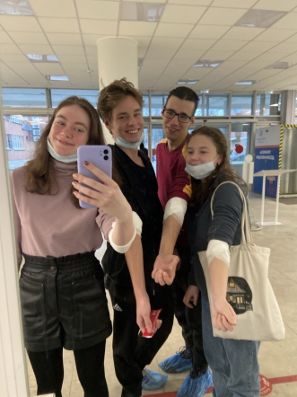 За последний год студенты Педиатрического университета, проживающие в общежитии, пополнили банк крови на 29 литров 1