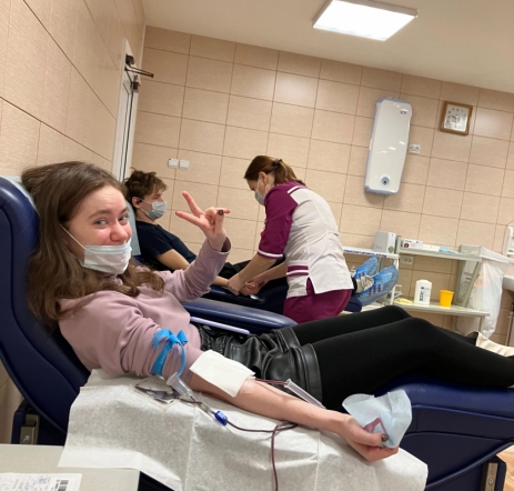 За последний год студенты Педиатрического университета, проживающие в общежитии, пополнили банк крови на 29 литров