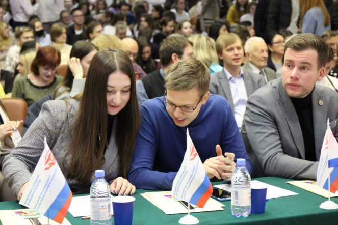 Мы начинаем КВН: В СПбГПМУ прошли юбилейные игры на Кубок Ректора 2