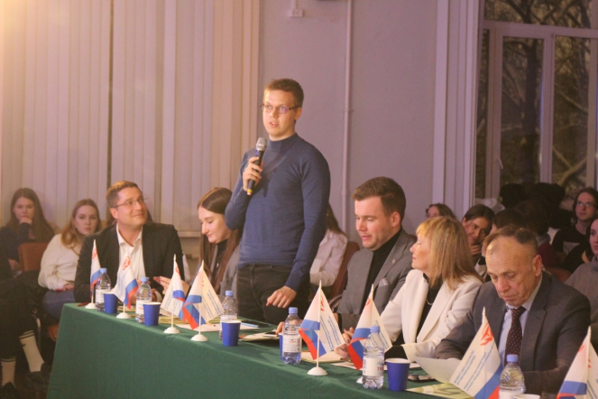 Мы начинаем КВН: В СПбГПМУ прошли юбилейные игры на Кубок Ректора 47