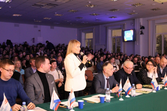 Мы начинаем КВН: В СПбГПМУ прошли юбилейные игры на Кубок Ректора 48