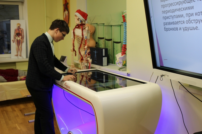 Преподаватели СПбГПМУ посетили школу №197 с углубленным изучением химии и биологии 6