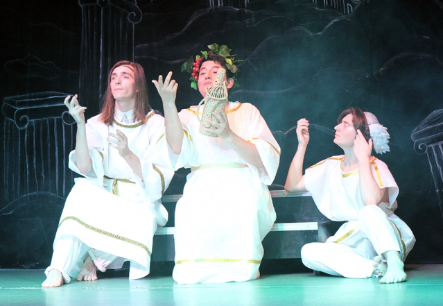 Клуб «Гиппократ» приглашает на новогоднее шоу