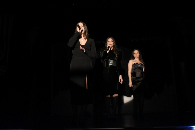 В «Гиппократе» прошло новогоднее шоу 10