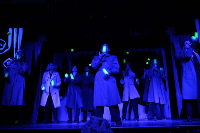 В «Гиппократе» прошло новогоднее шоу 14