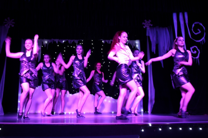 В «Гиппократе» прошло новогоднее шоу 21