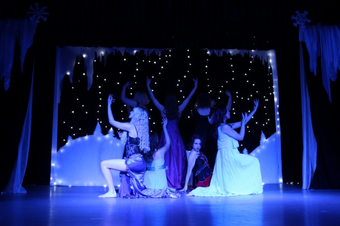 В «Гиппократе» прошло новогоднее шоу 22