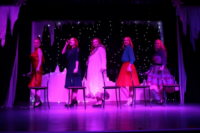 В «Гиппократе» прошло новогоднее шоу 42