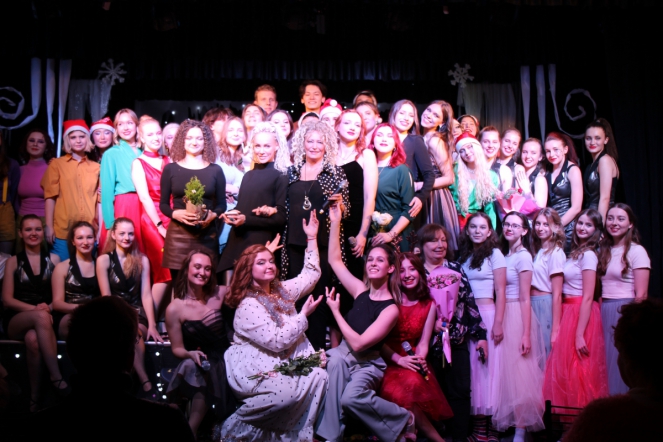 В «Гиппократе» прошло новогоднее шоу 59