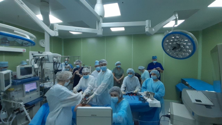 Врачи Педиатрического университета успешно выполнили вторую внутриутробную операцию по коррекции порока развития плода spina bifida