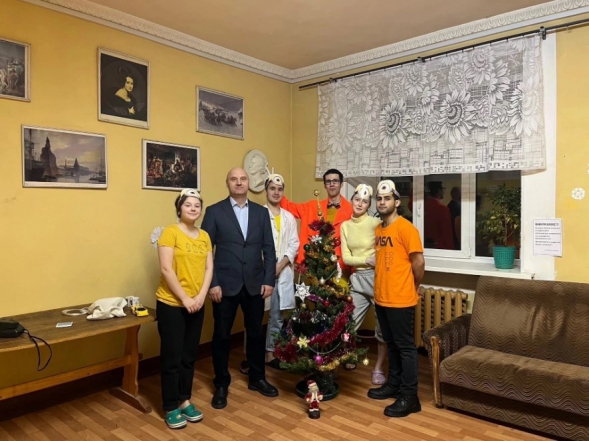 Студенты отметили Новый год в общежитиях университета