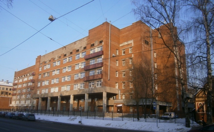 Оториноларингологи Педиатрического университета устранили дефект передней стенки трахеи семилетней девочке из Донецкой Народной Республики