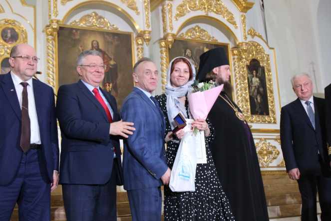 В Смольном соборе прошла литургия в честь Дня российского студенчества 2