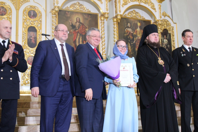 В Смольном соборе прошла литургия в честь Дня российского студенчества 3