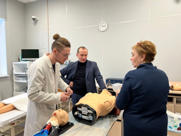 Главные врачи больниц Новгородской области оценили уровень подготовки ординаторов целевого обучения