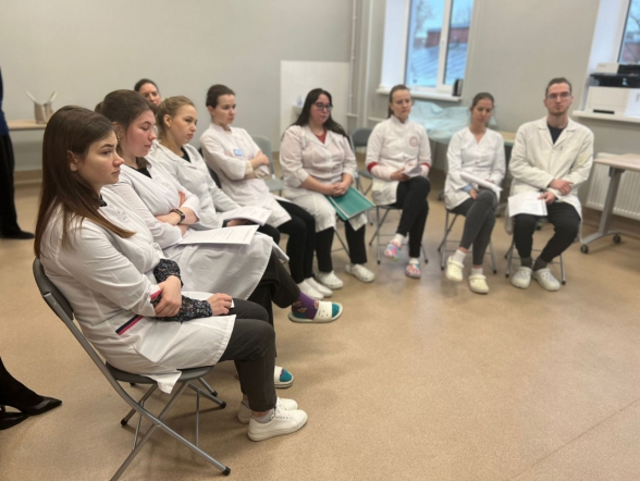 Главные врачи больниц Новгородской области оценили уровень подготовки ординаторов целевого обучения 5